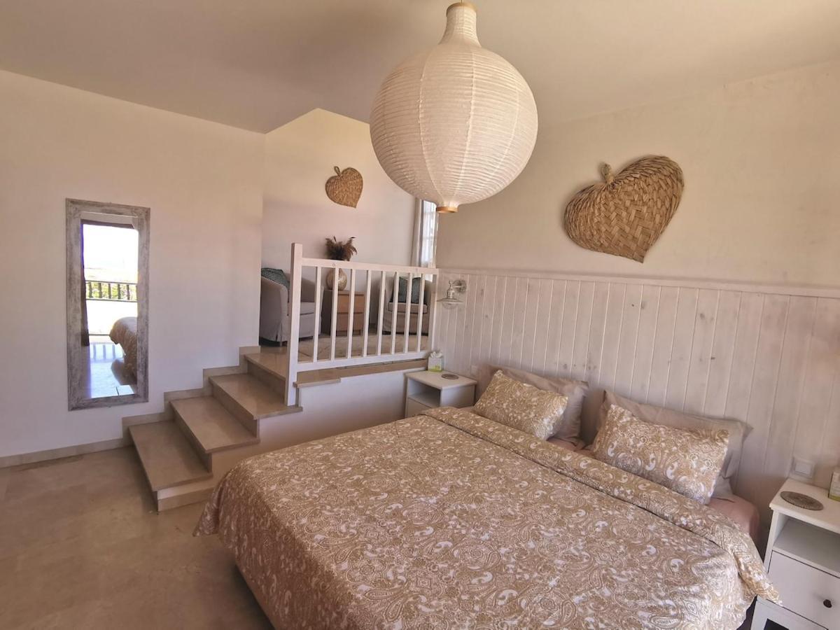 Villa Ibiza - Beautiful House With Private Pool Чайофа Экстерьер фото