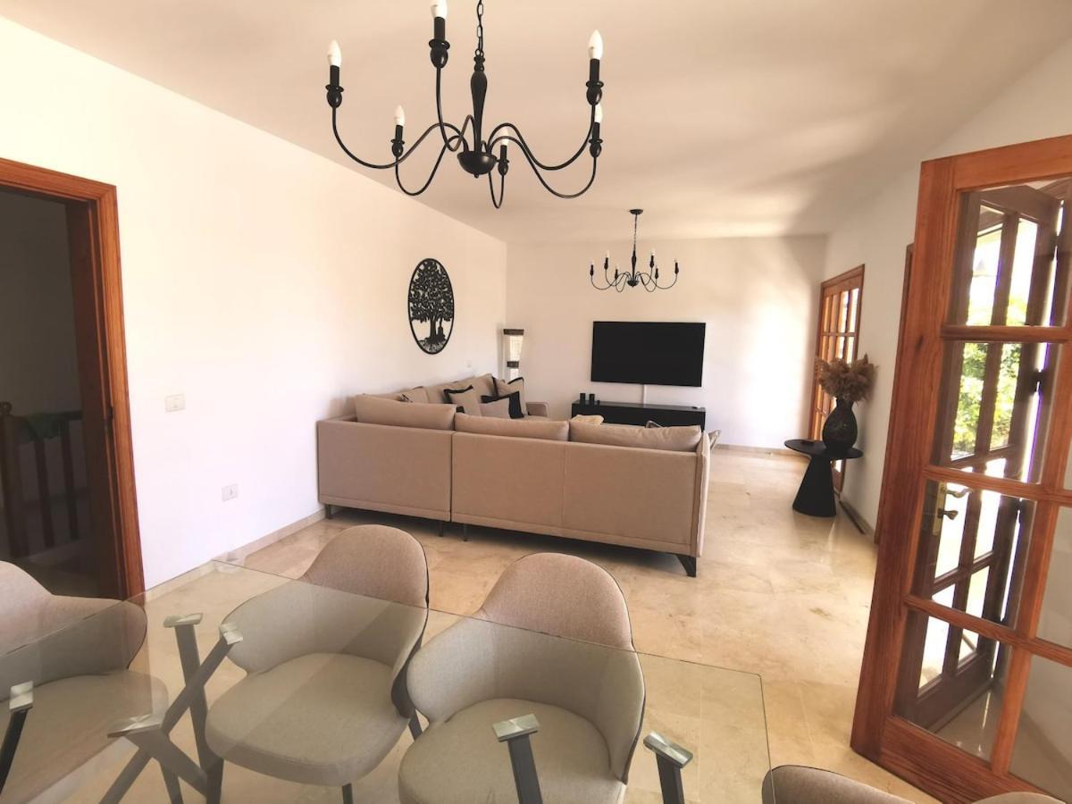 Villa Ibiza - Beautiful House With Private Pool Чайофа Экстерьер фото